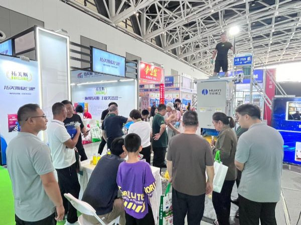 針狀肥擠壓機(jī)設(shè)備